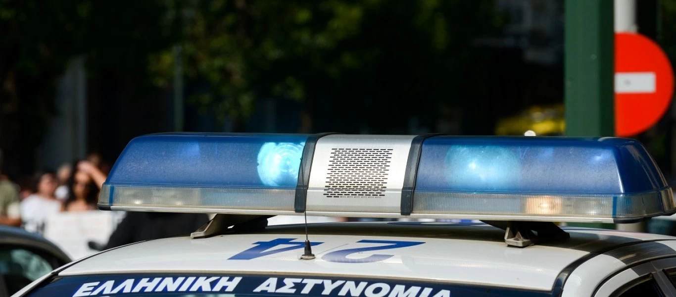 Τρόμος για γυναίκα στην Αγία Μαρίνα Κορωπίου: Πακιστανοί προσπάθησαν να την ξεγυμνώσουν - Μετέδιδαν live την επίθεση!